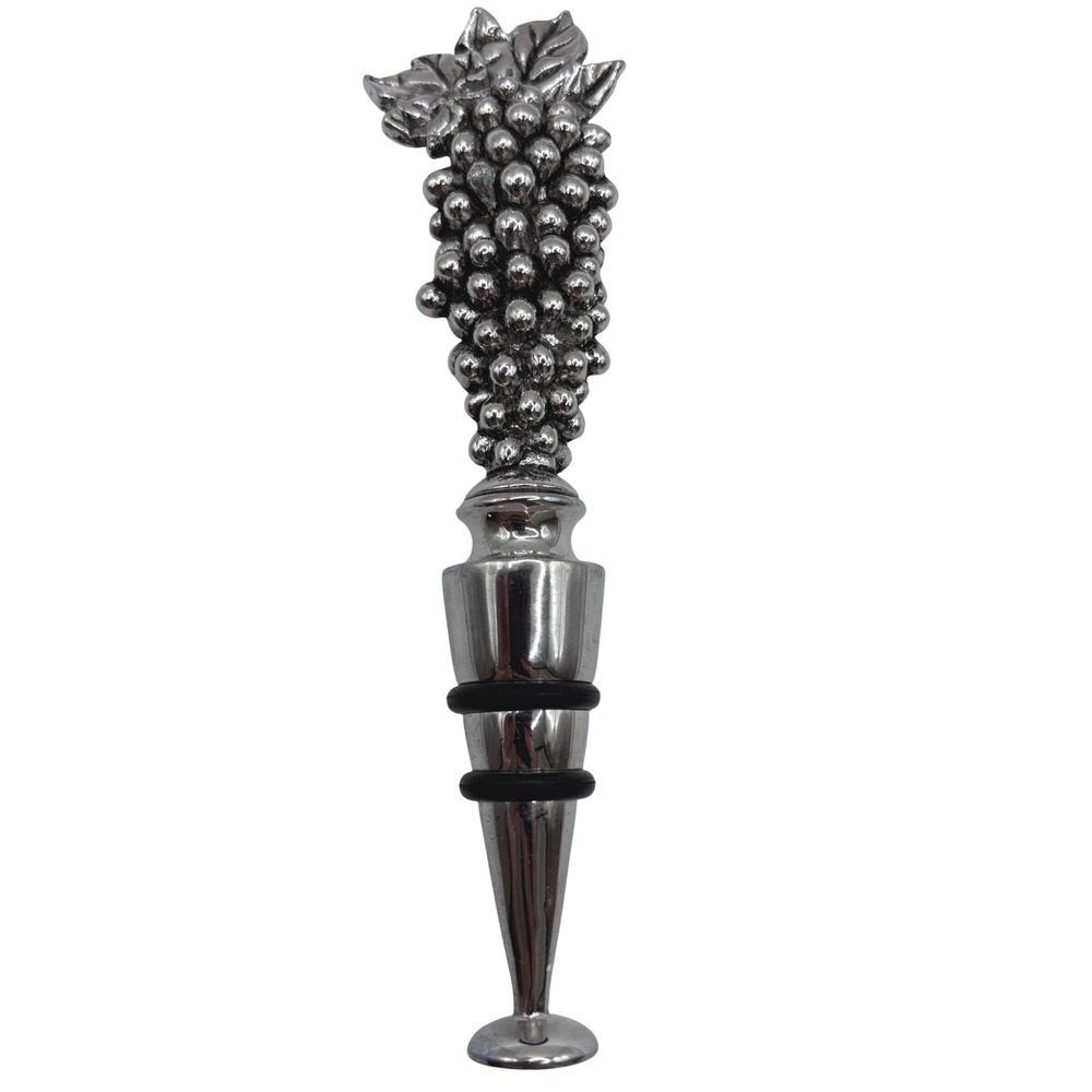Pewter Grape Cluster with Leaves Wine Stopper 5.5"